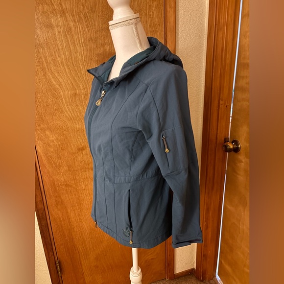 Isis Teal Wind/ Water Resistant Lightweight Jacket for Women - Picture 2 of 12